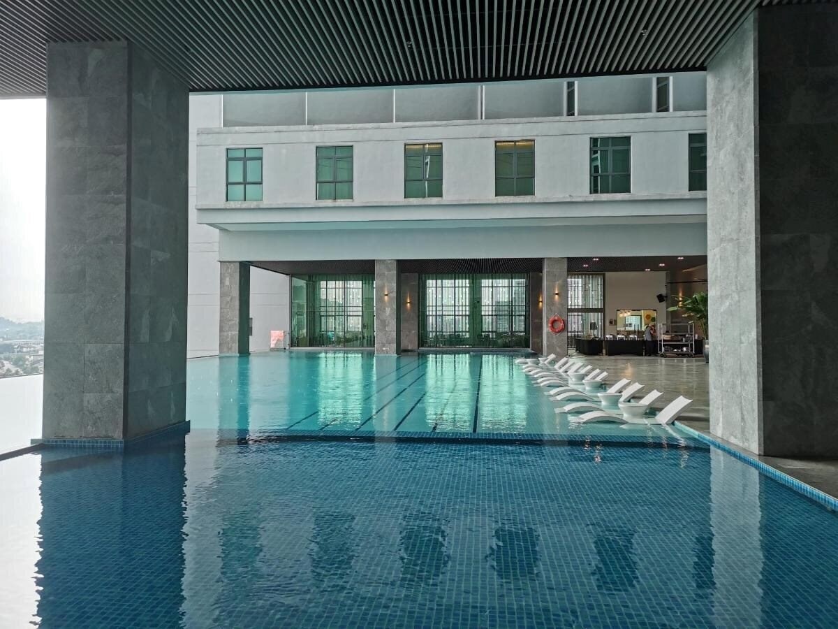 Фото M World Hotel Petaling Jaya 4*