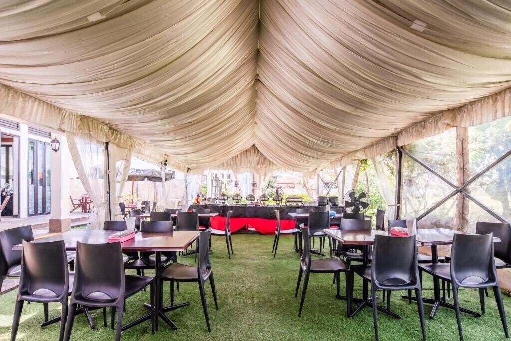 Картинка Borneo Beach Villas 4*