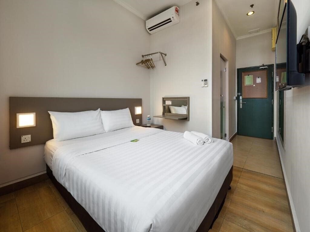 Фотография Tune Hotel 1 Borneo Kota Kinabalu 3*
