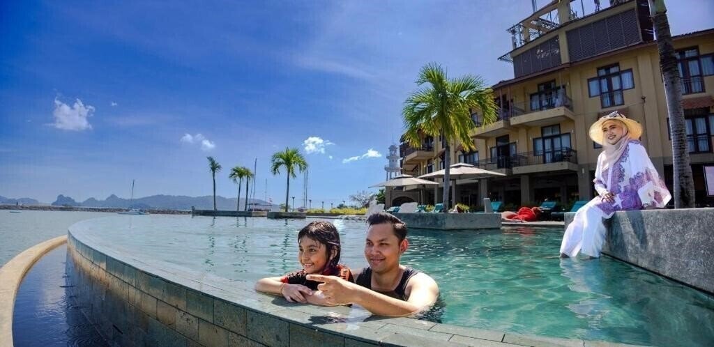 Фото Resorts World Langkawi 4*