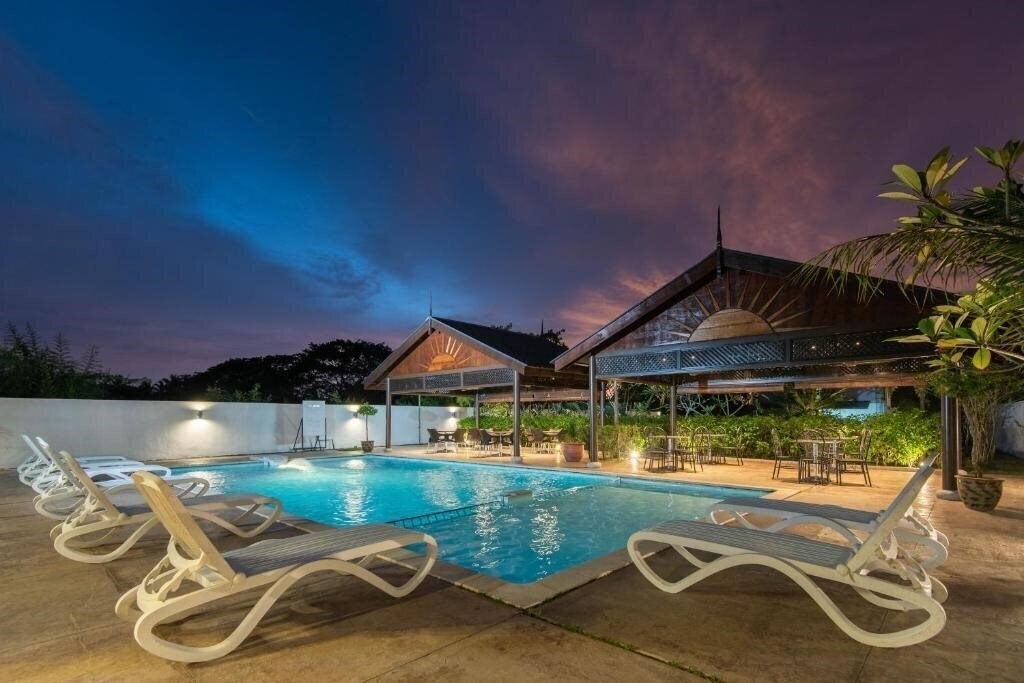 Фото Riverra Inn Langkawi 2*