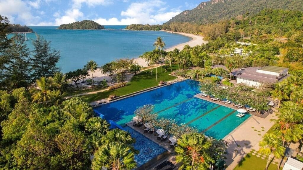 Фото The Danna Langkawi 5*