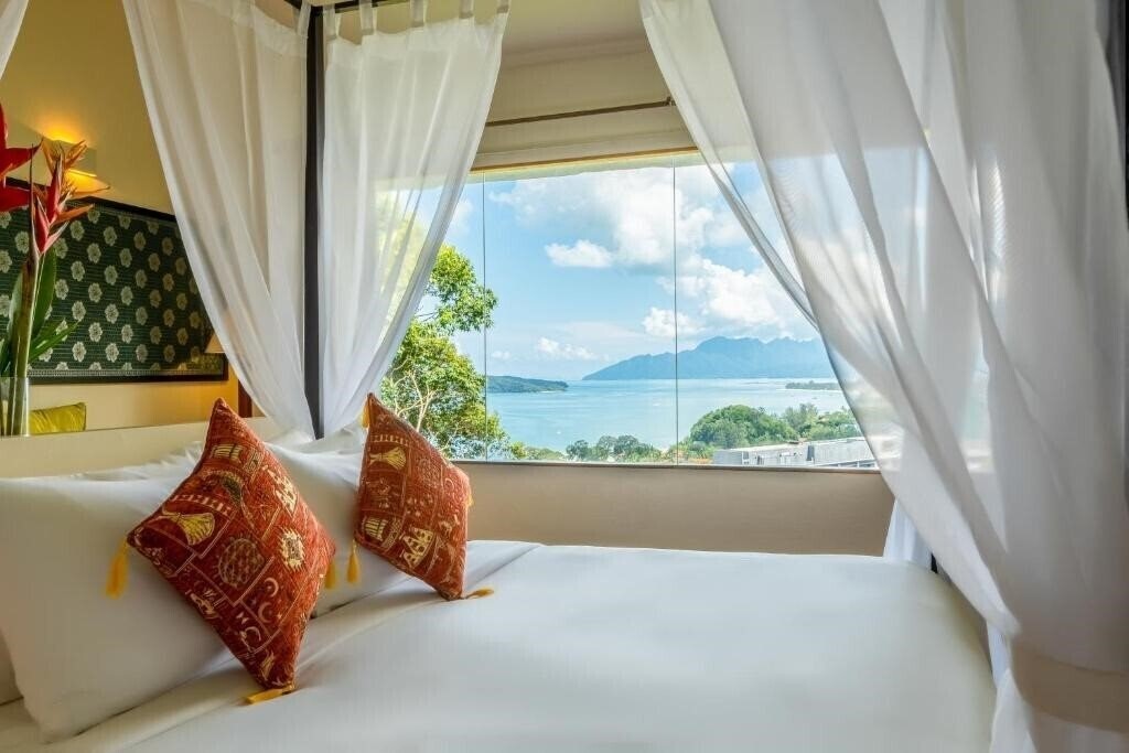 Фото Ambong Ambong Langkawi Rainforest Retreat 4*