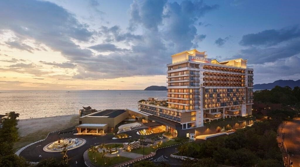 Отель Parkroyal Langkawi Resort 5*