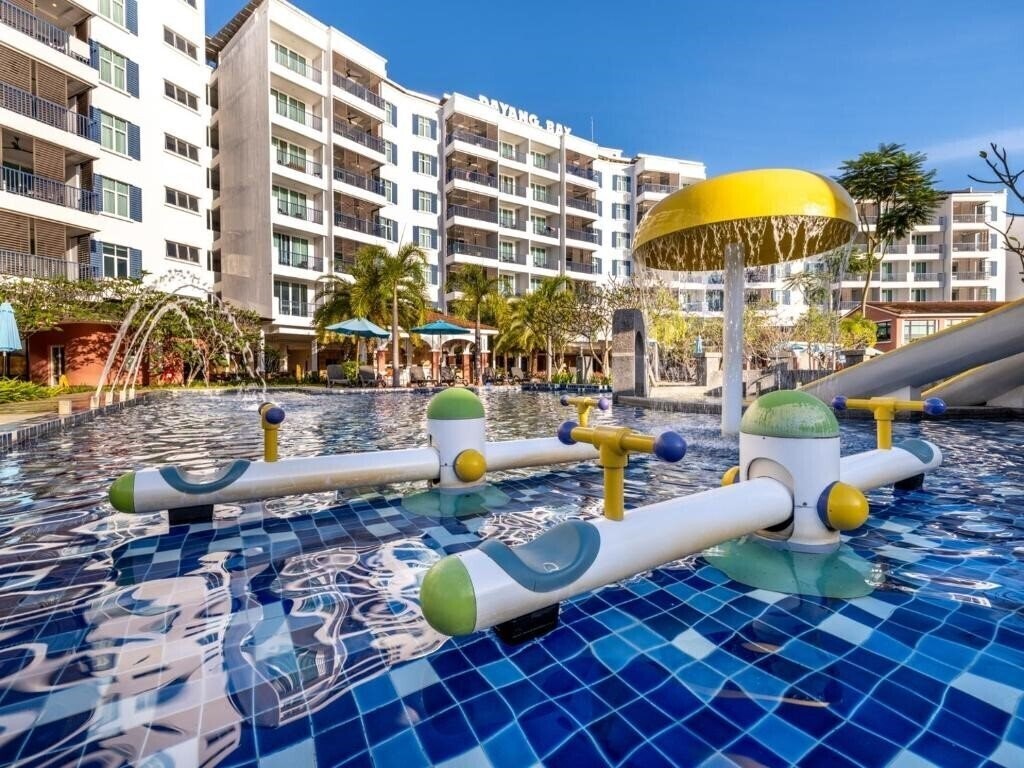 Готель Dayang Bay Resort Langkawi 4*