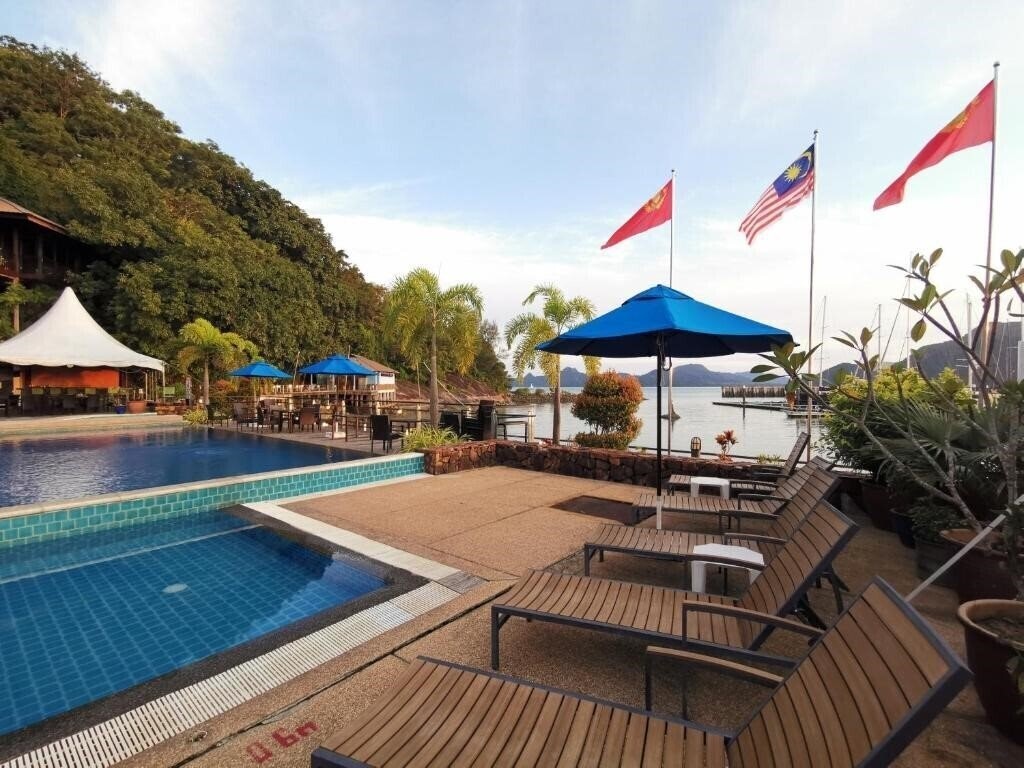 Фото Ramada by Wyndham Langkawi Marina 4*