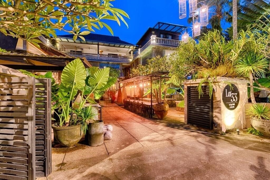 Готель Lot 33 Boutique Hotel 3*