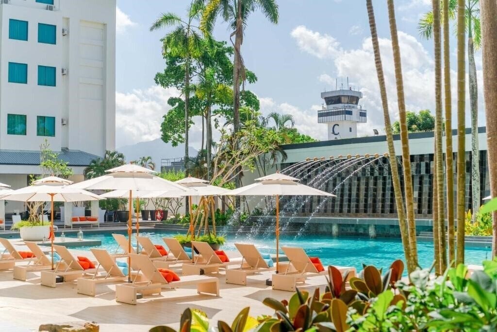 Готель Wings by Croske Resort 4*