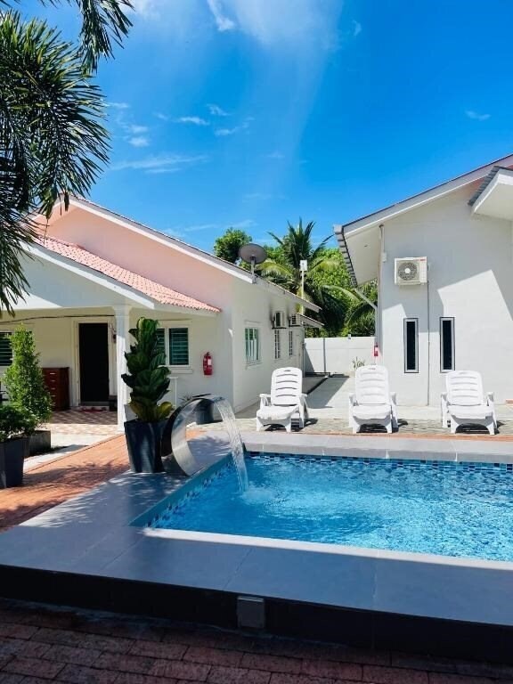 Фотографія Rooma Kichi Private Pool 3*