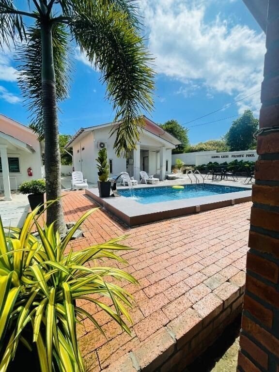 Фото Rooma Kichi Private Pool 3*