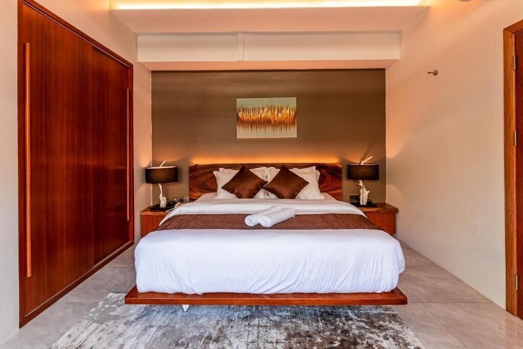 Фото Maneh Villa 3*