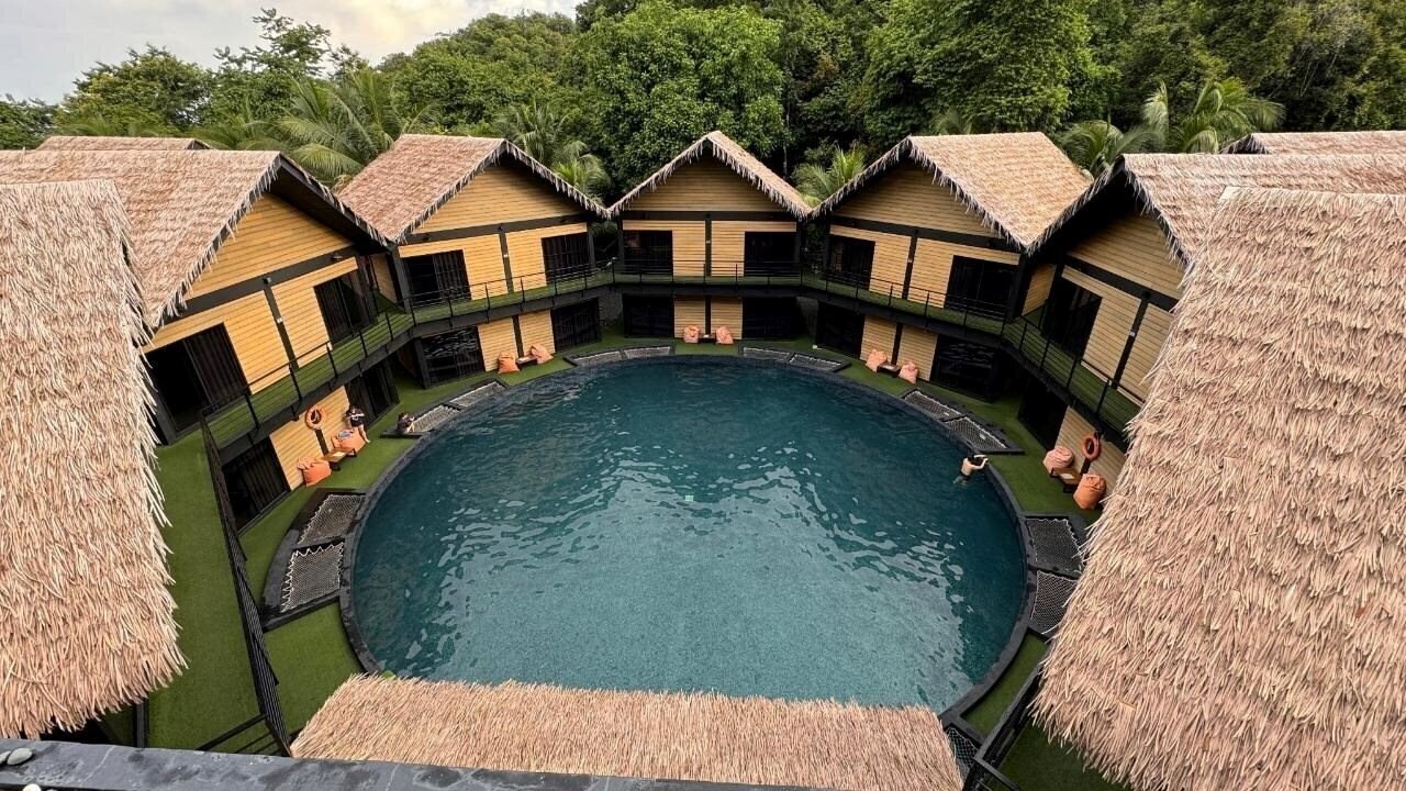 Готель A Coral Reefs Resort Langkawi 3*
