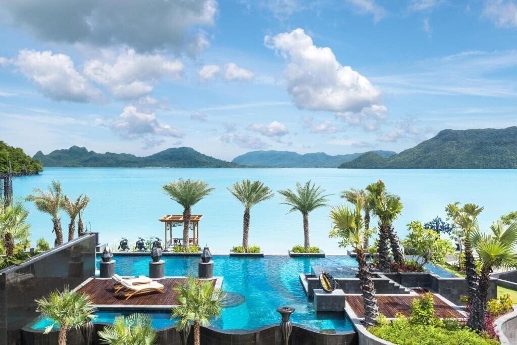 Зображення St. Regis Langkawi 5*