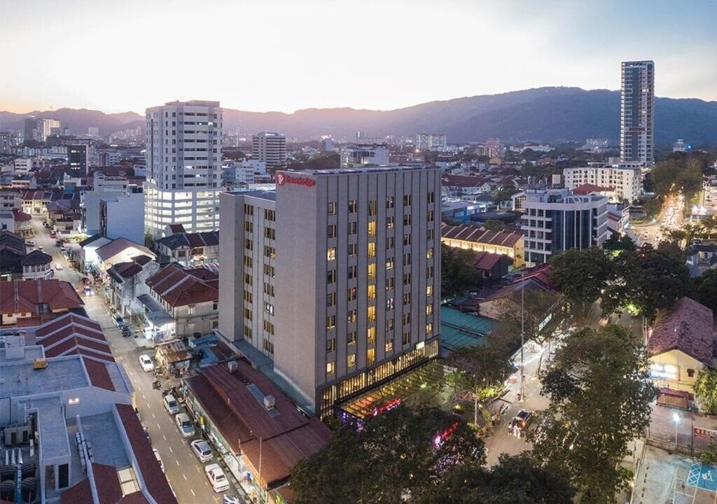 Готель Glow Penang 3*