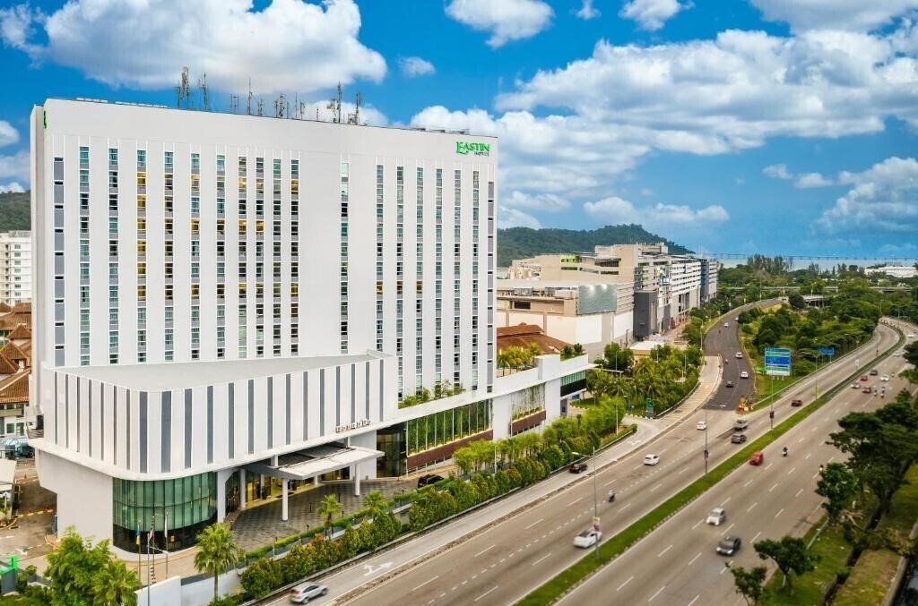 Фото Eastin Hotel Penang 4*