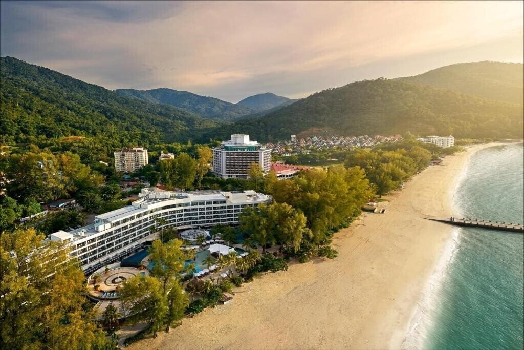 Готель Hard Rock Hotel Penang 5*