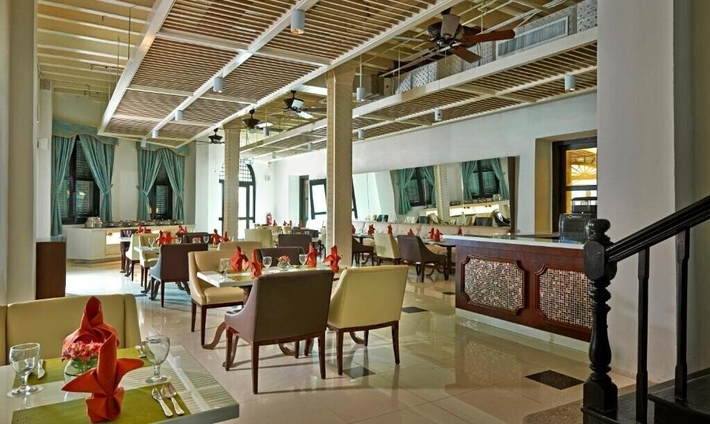 Картинка Royale Chulan Penang 4*