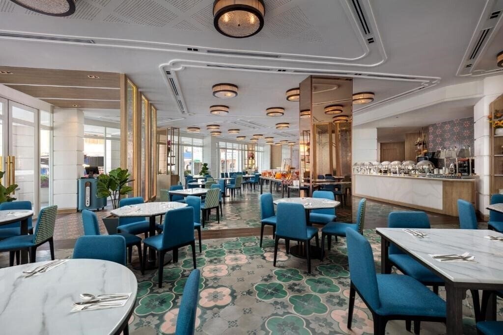 Фотографія The George Penang by The Crest Collection 5*
