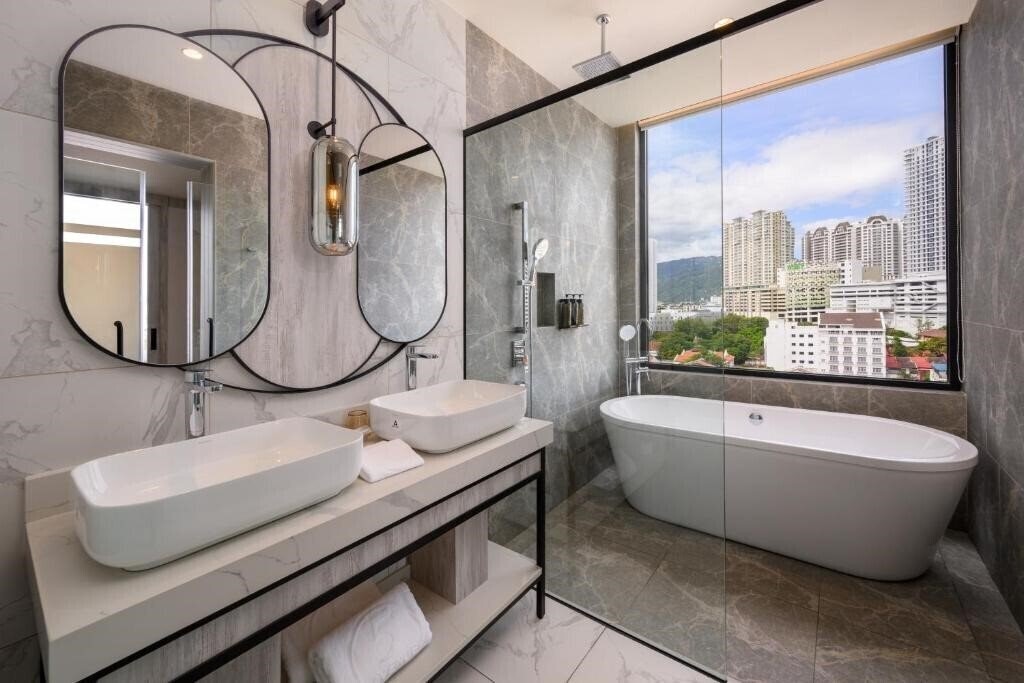 Фотографія Fifth Avenue Hotel Penang 5*