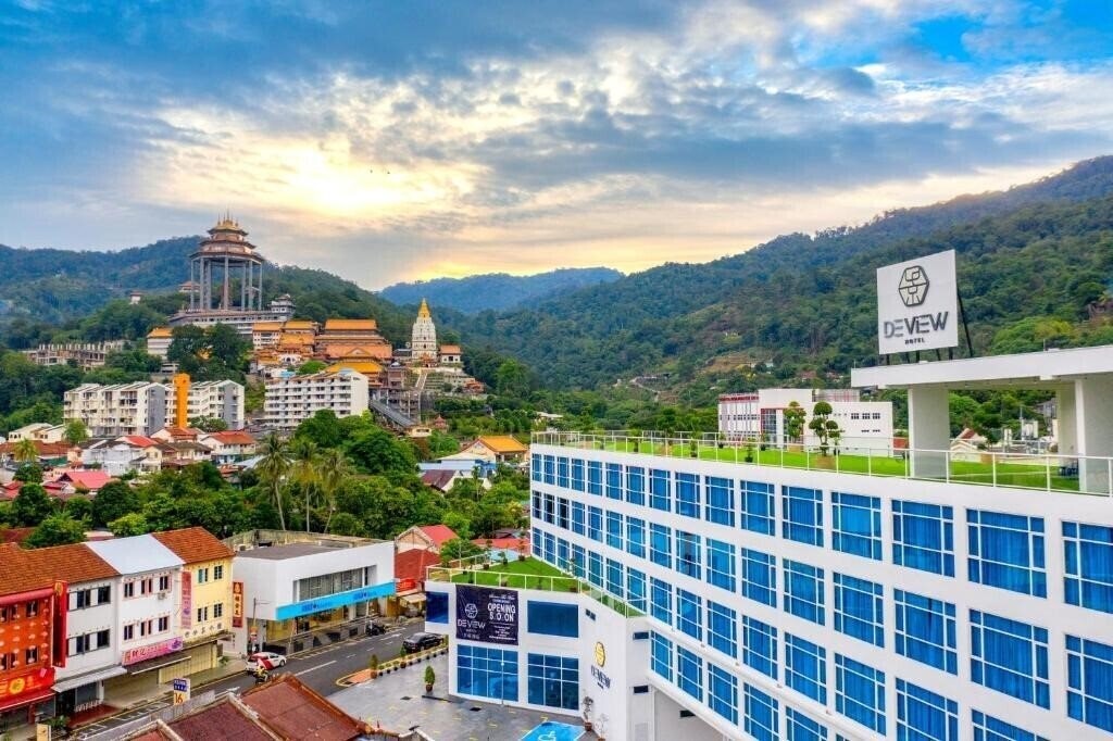 Отель Kingston Hotel 13 @ Penang Hills 3*
