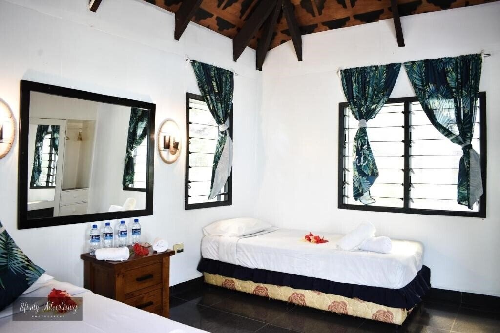 Картинка Coral View Island Resort 2*