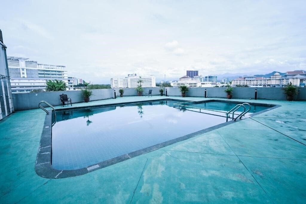 Фото Kingston Hotel 15 @ Tower Regency 3*
