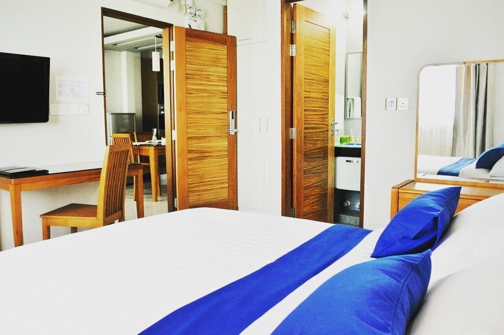Фотографія Airport Comfort Inn Premium 3*