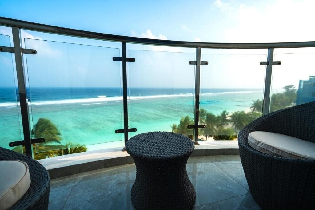 Фотографія Aina Residency 4*