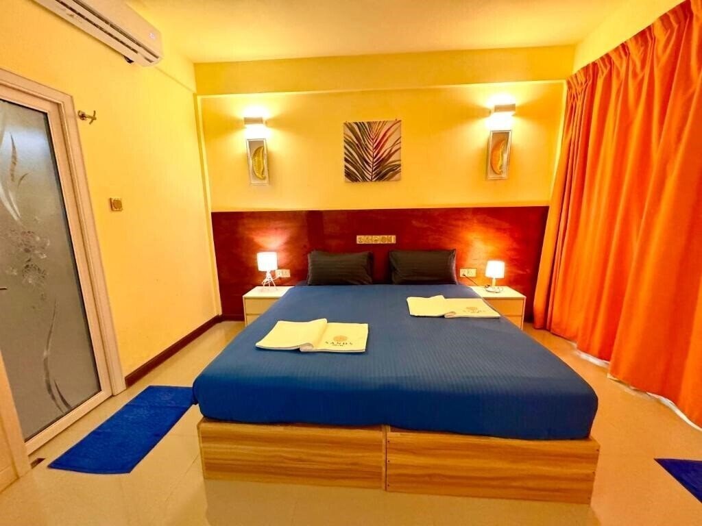 Фото Sands Grand Dhigurah Guest House 3*