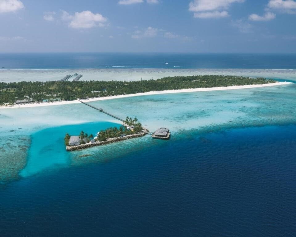 Отель Villa Park (ex. Sun Island Resort & Spa) 5*
