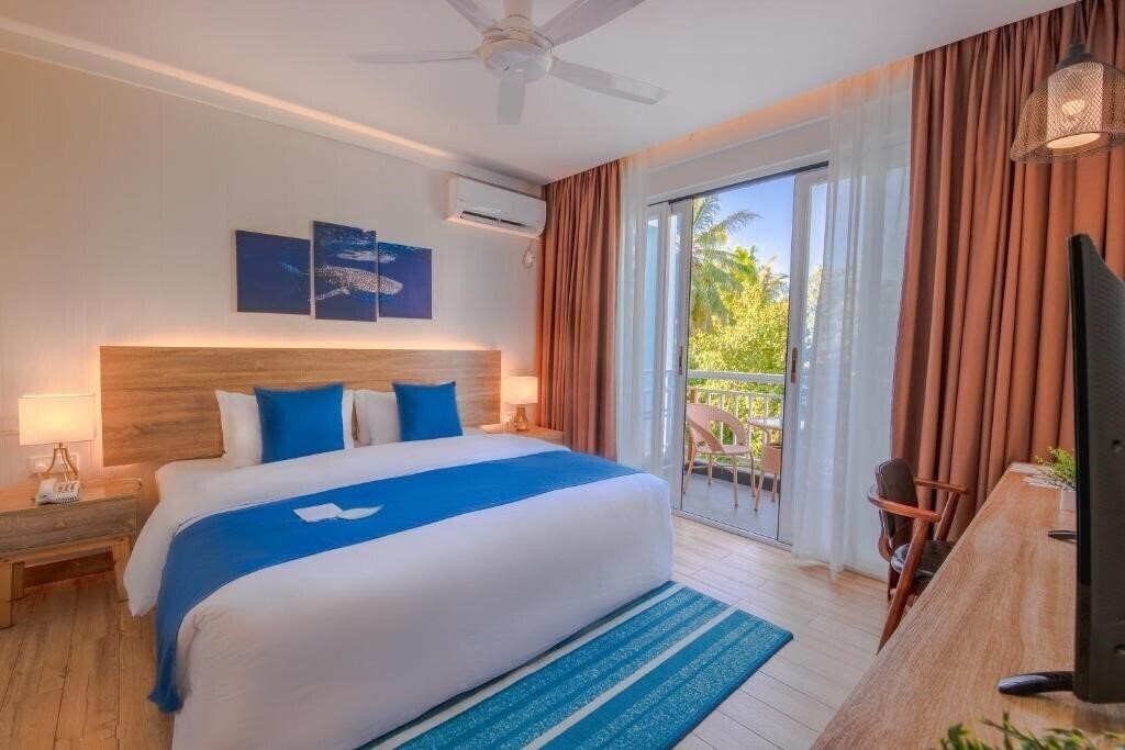 Фото Dhiguveli Maldives 3*