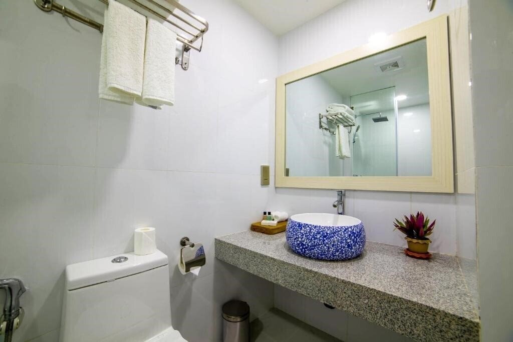 Фотографія Dhiguveli Breeze Guest House 3*