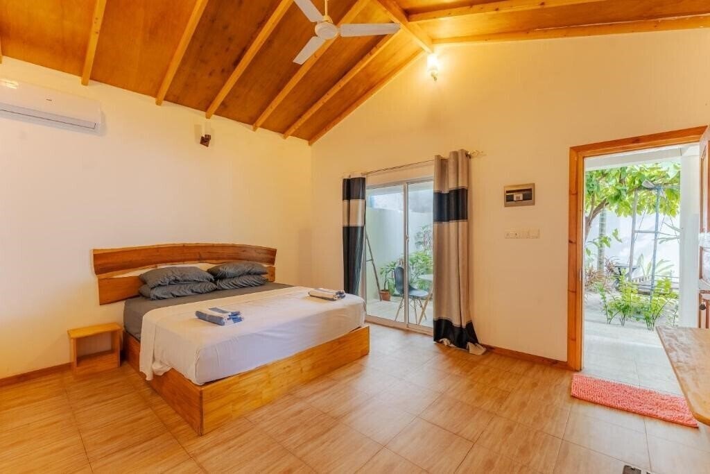 Готель Thoddoo Sun Sky Inn 3*