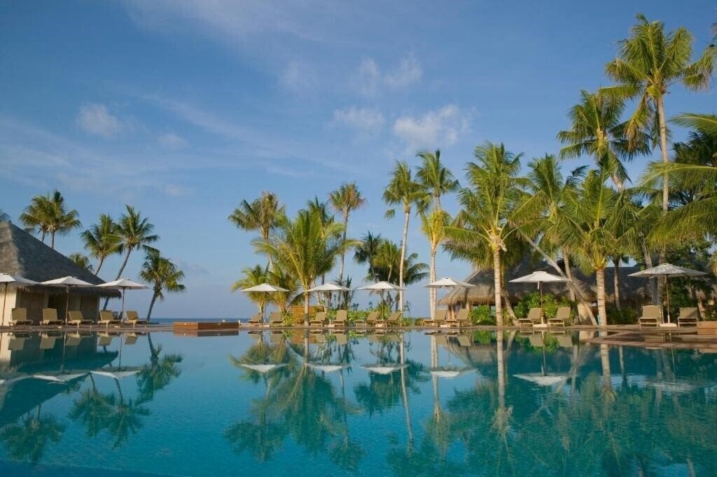 Фотография Veligandu Island Resort 4*