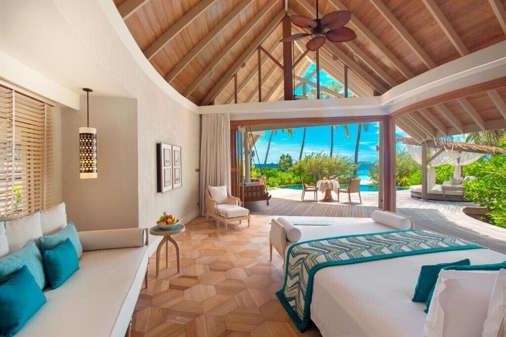Фото Milaidhoo Island Maldives 5*