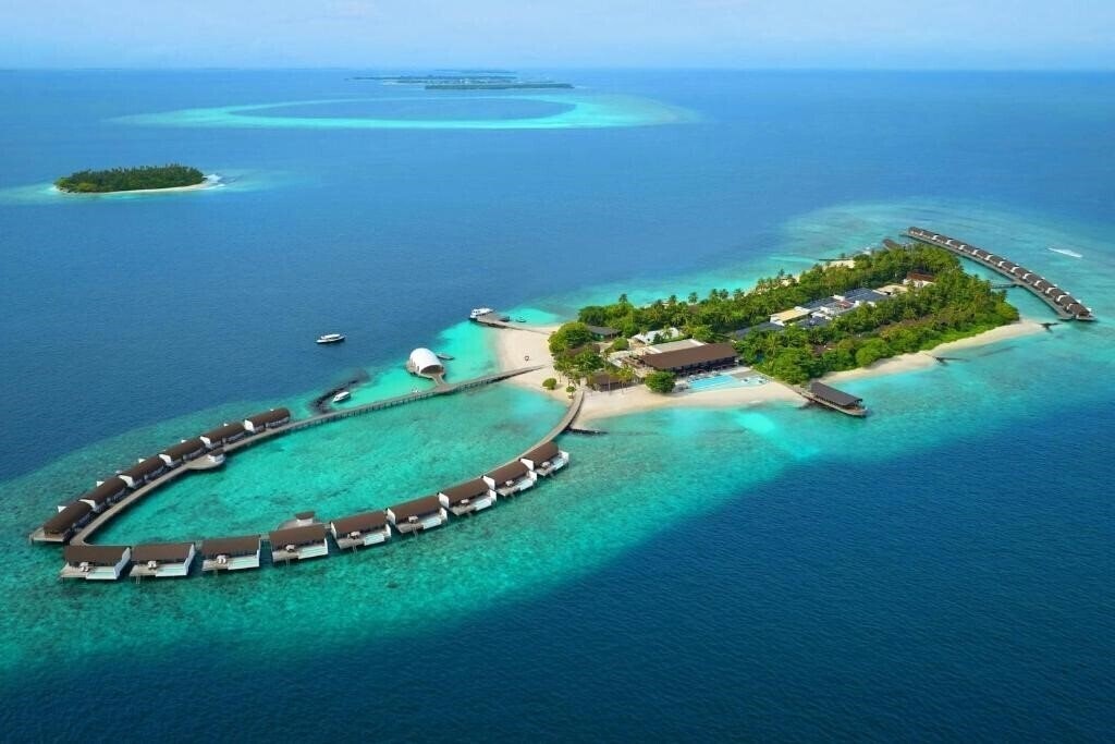 Отель The Westin Maldives Miriandhoo Resort 5*