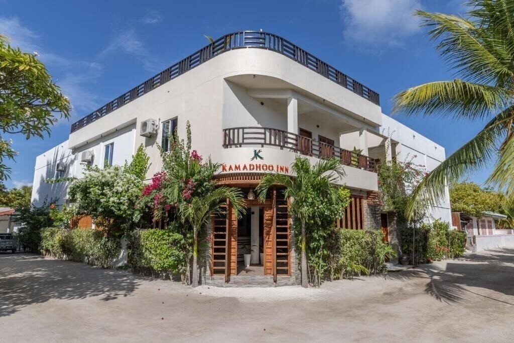 Готель Kamadhoo Inn Guest House гостиный двор