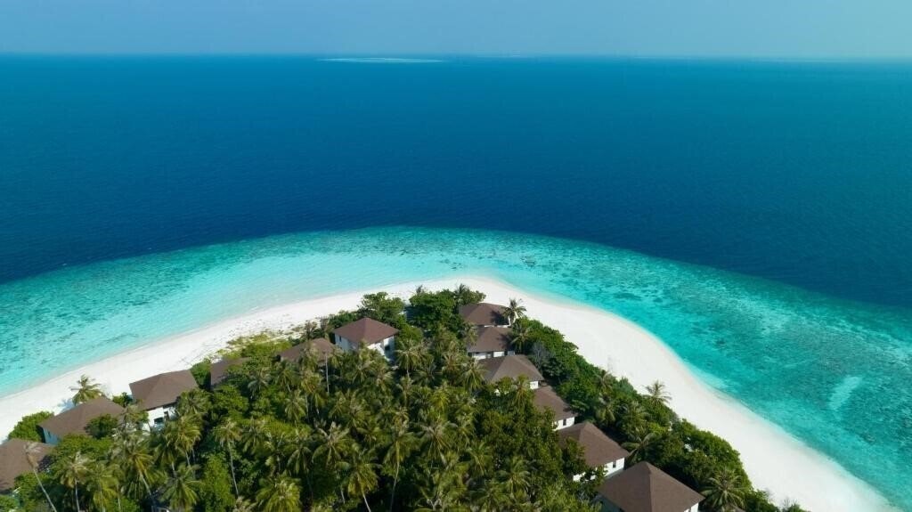 Фото Avani Fares Maldives Resort 5*