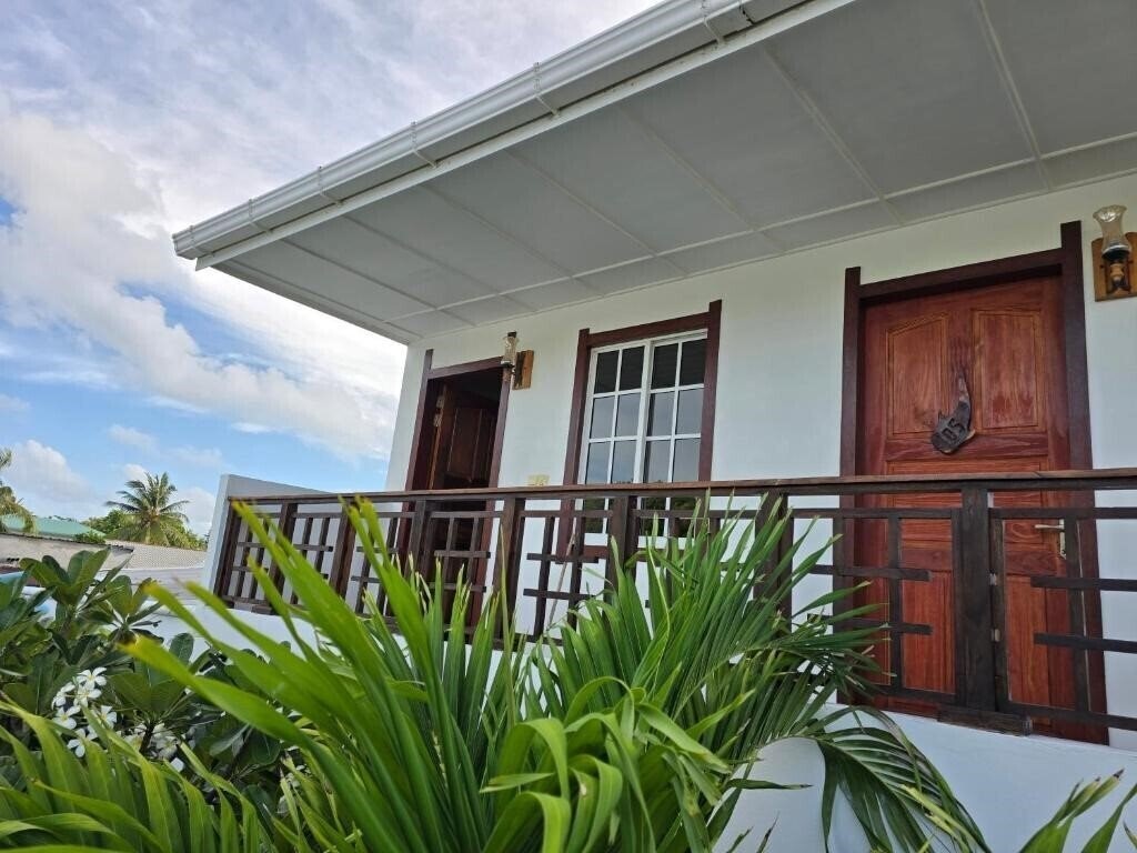 Готель The Corbin Guest House 3*