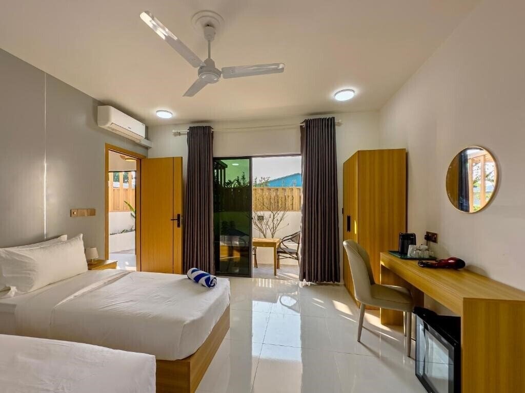 Фото Silver Bay Kamadhoo 3*