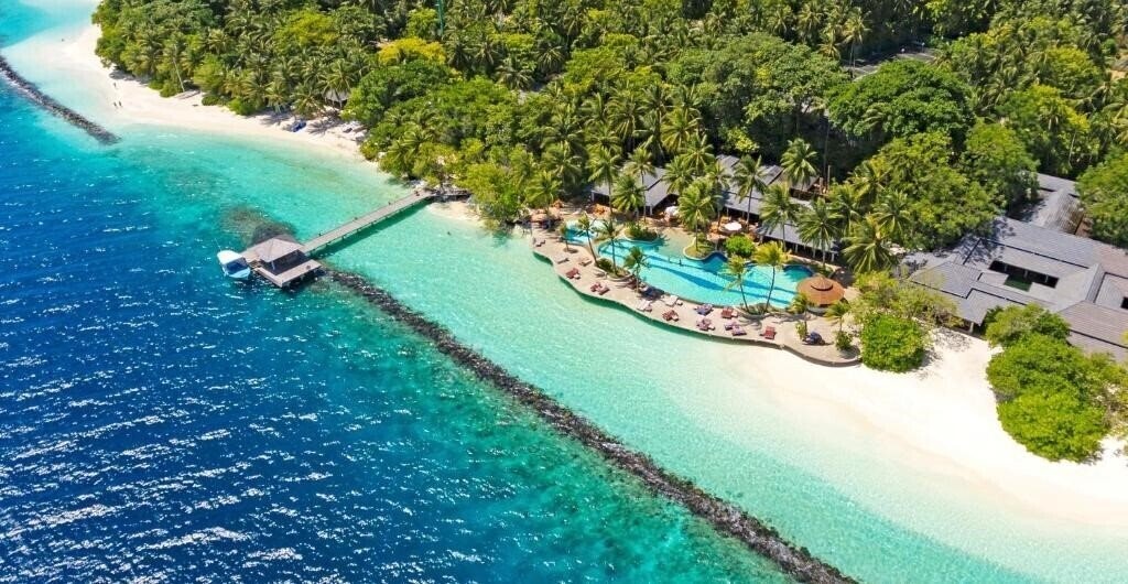 Отель Royal Island Resort & SPA 5*