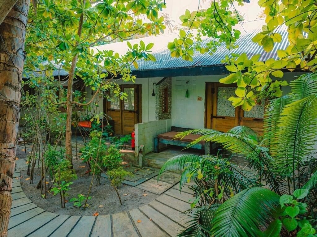 Фото Mi Lugar Maldives Guest House 1*