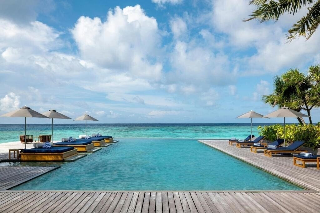 Готель The Halcyon Private Isles Maldives, Autograph Collection 5*