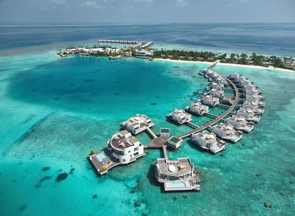 Готель Jumeirah Maldives (ex. LUX North Male Atoll Resort & Villas) 5*