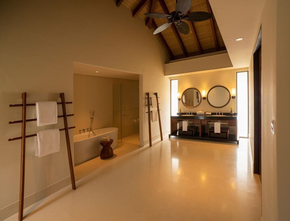 Готель The Residence Maldives At Dhigurah 5*