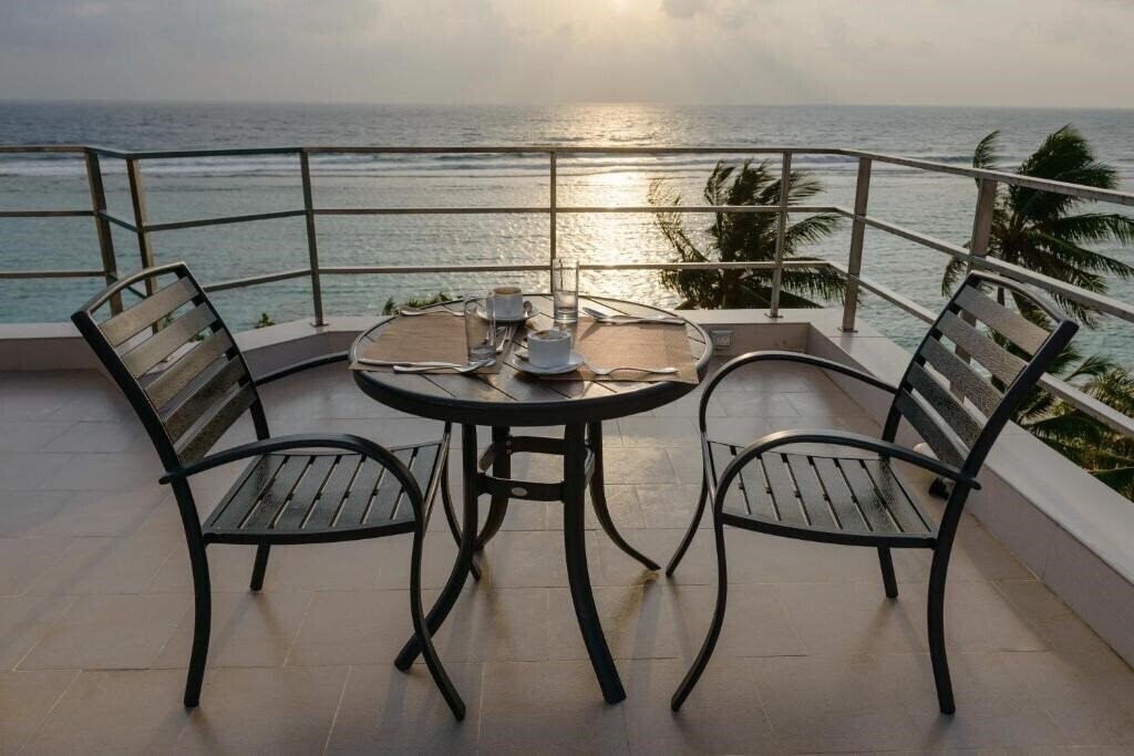Изображение Season Holidays Hulhumale Guest House гостиный двор