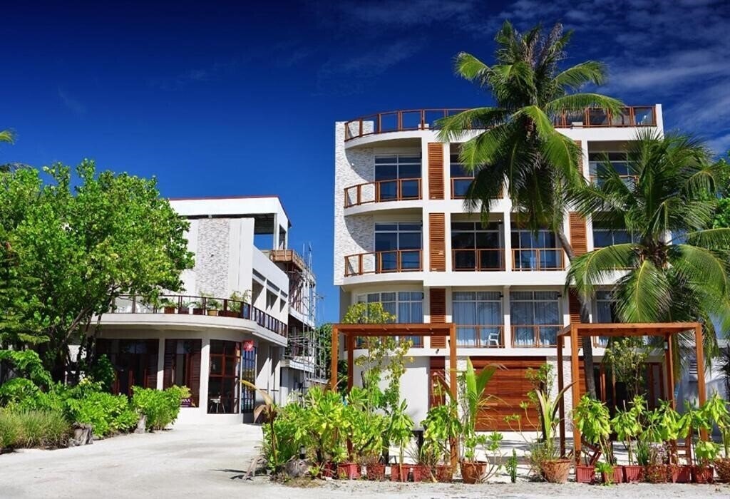 Фото Velana Beach Maldives 4*