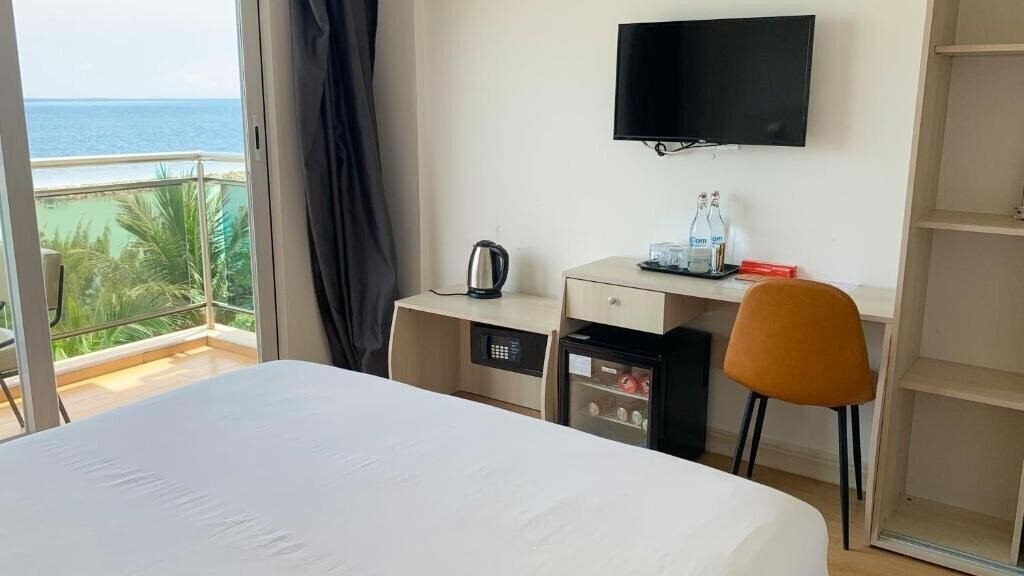 Изображение Icom Marina Maafushi Guest House 3*