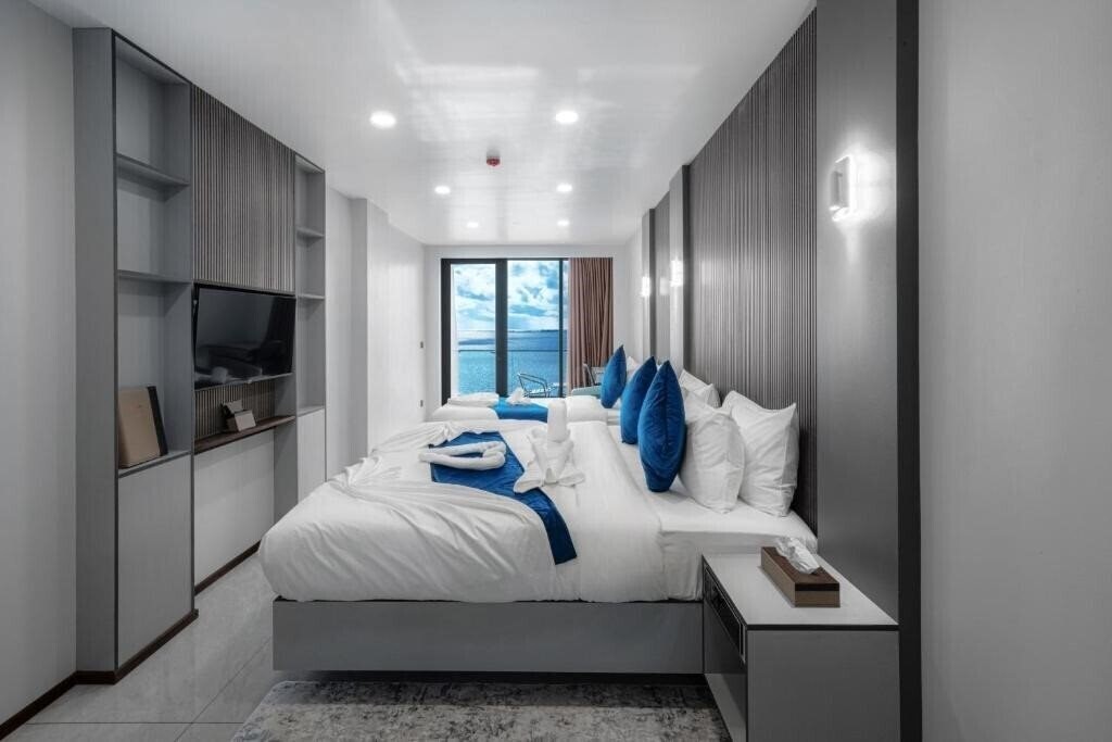 Фото iCom Blue Seaview 3*