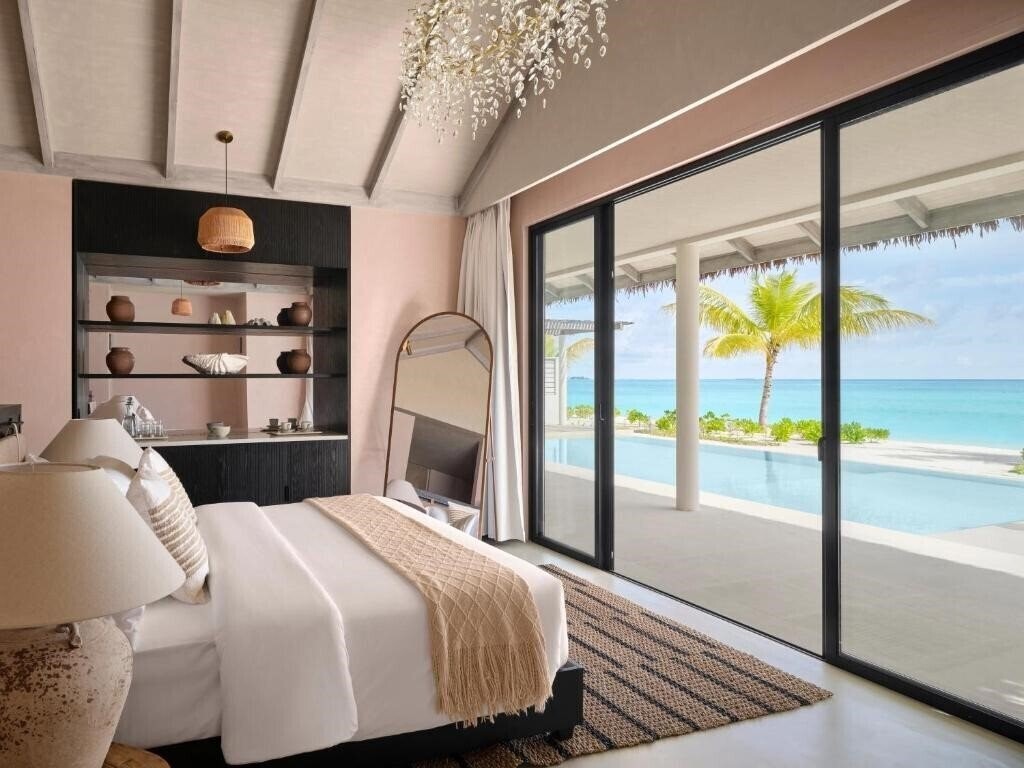 Фотографія Villa Haven Resort Maldives Deluxe 5*